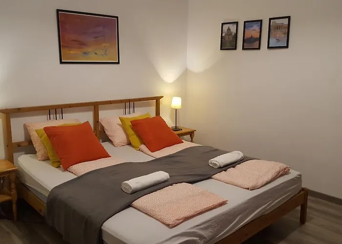 Michael With 2 Near Gozsdu Udvar *